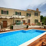 Gelci Villa *